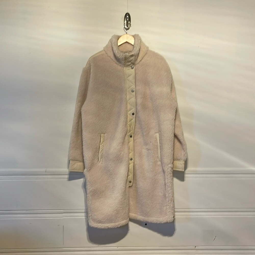Athleta Cozy Days Hybrid Coat.  XL.  Cream.  NWOT.